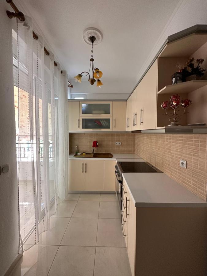 Velis Apartment Sarandë Buitenkant foto